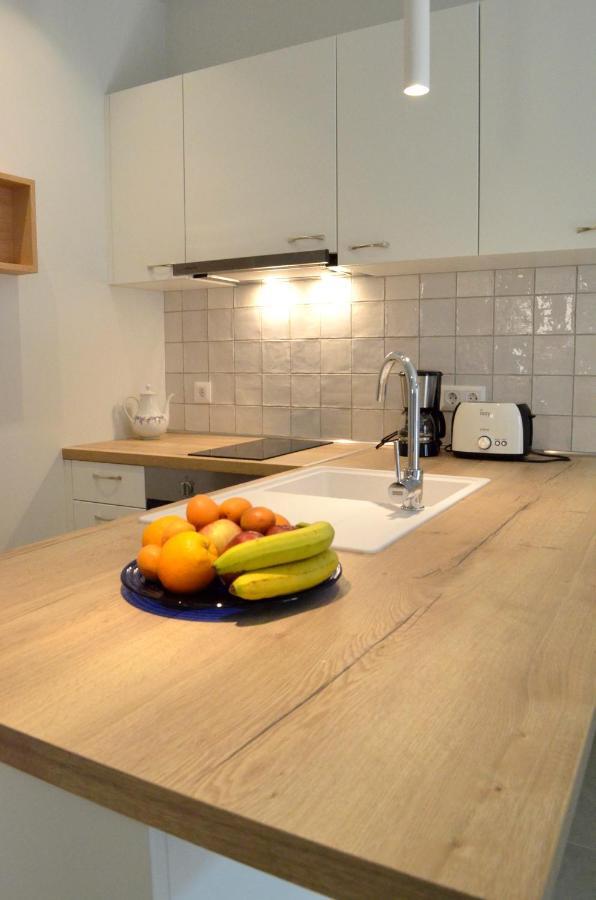 Casa Malu Boutique Apartments - No 1 Гоувия Экстерьер фото